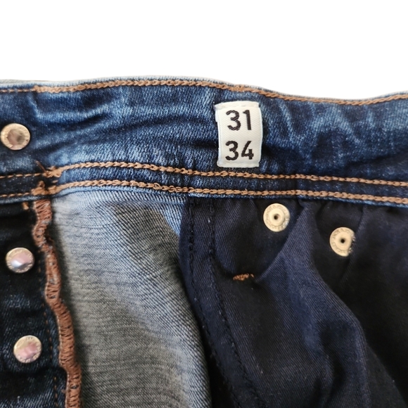 Jack and Jones jeans 31 34 - Picture 3 of 3